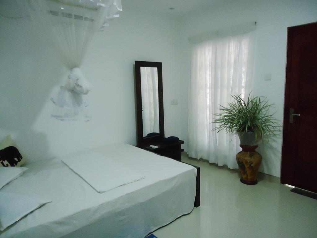 Sigiri Rock Side Home Stay Sigiriya Rom bilde